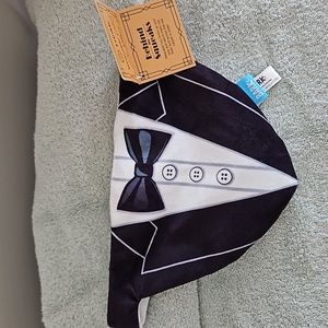 Doggy tux bib - has crinkle toy and squeaker and a spiffy bib. Size Large - NWT